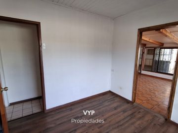 ARRIENDO CASA 3HAB 2BA ESTACIONAMIENTO, BELLOTO, QUILPUÉ