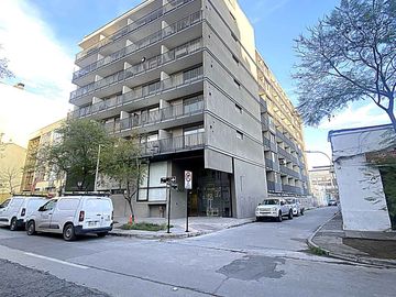 STUDIO CON ESTACIONAMIENTO  -1