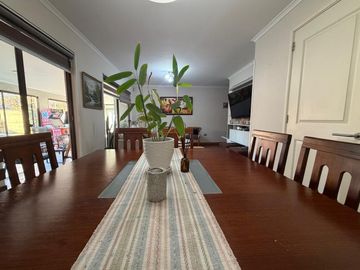 VENTA COMODA CASA EN SECTOR LOS MADEROS