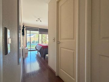 VENTA COMODA CASA EN SECTOR LOS MADEROS
