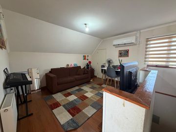 VENTA COMODA CASA EN SECTOR LOS MADEROS