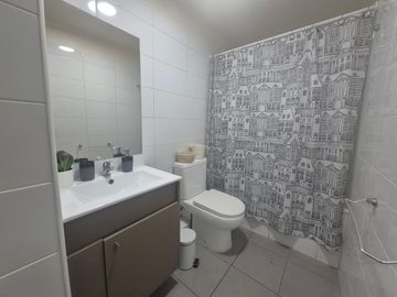ARRIENDO DEPARTAMENTO 1HAB 1BA 1 EST LA FLORIDA