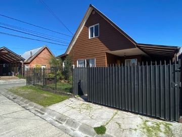 VENTA CASA 2 PISOS EN SECTOR PARQUE FUNDADORES