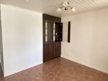 VENTA CASA 2 PISOS EN SECTOR PARQUE FUNDADORES