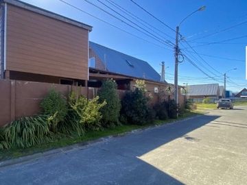 VENTA CASA 2 PISOS EN SECTOR PARQUE FUNDADORES