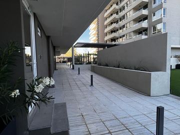 2 DOR Y 2 BAÑOS MAS BODEGA Y ESTACIONAMIENTO METRO MIRADOR