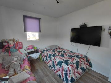 HERMOSA CASA 4D 3B EN VILLA SANTA MARÍA DE MAIPÚ