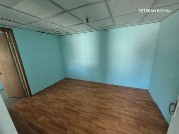 ARRIENDO CASA ESQUINA QUILICURA 4DORMITORIOS 2BAÑOS ,LOCAL