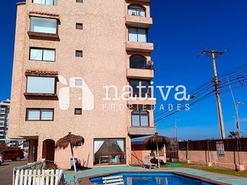 DEPARTAMENTO EN PRIMERA LINEA - AV DEL MAR LA SERENA
