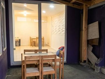 SE ARRIENDA CASA CON AMPLIOS ESPACIOS EN VALLE VOLCANES