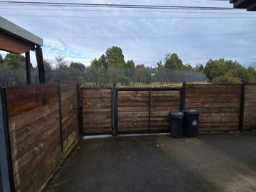 SE ARRIENDA CASA CON AMPLIOS ESPACIOS EN VALLE VOLCANES