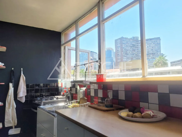 OPORTUNIDAD  DUPLEX ILUMINOSO 2D/2B CERC METRO MANUEL MONTT