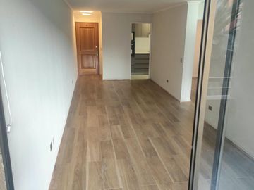 LINDO DEPARTAMENTO UBICADO EN LA CALLE DE CARLOS ANTÚNEZ