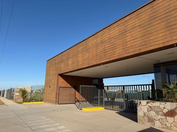 Casa en Venta - Bº La Quebrada - Lujan