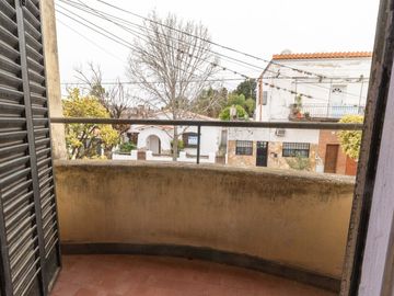 CASA EN VENTA ROSARIO 4 DORMITORIOS EN ZONA SUR