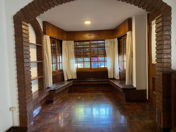 CASA EN VENTA 3 DORMITORIOS  ALBERDI