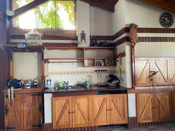 CASA EN VENTA 3 DORMITORIOS  ALBERDI