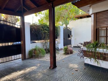 CASA EN VENTA 3 DORMITORIOS  ALBERDI