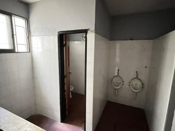 GALPON EN VENTA CON OFICINAS - V.G.G. FINANCIACIÓN