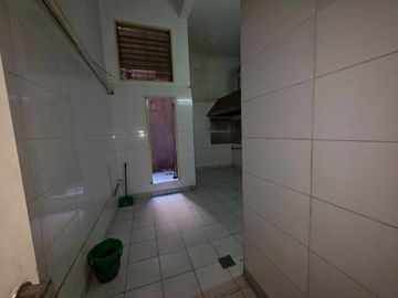 LOCAL COMERCIAL PREMIUM, CON SOTANO EN MONSERRAT