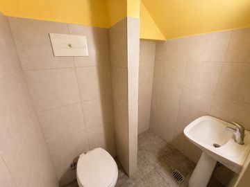 VENTA MONOAMBIENTE DIVISIBLE SIN EXPENSAS CASEROS