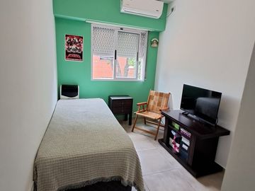 VENTA DUPLEX EEUU 1000 4 AMB COCHERA FLORIDA OESTE