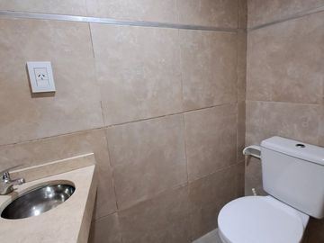 VENTA DUPLEX EEUU 1000 4 AMB COCHERA FLORIDA OESTE