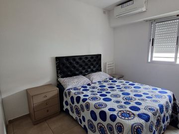 VENTA DUPLEX EEUU 1000 4 AMB COCHERA FLORIDA OESTE
