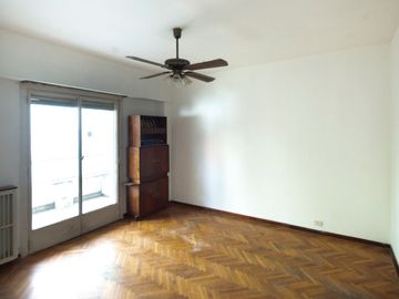 VENTA DEPTO 5 AMBIENTES EN BELGRANO CON COCHERA