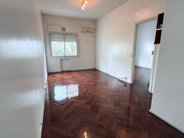 2 ambientes  lavadero independiente en San Telmo