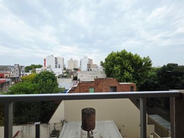 ALQUILA DEP 2 AMB EN FLORES A ESTRENAR