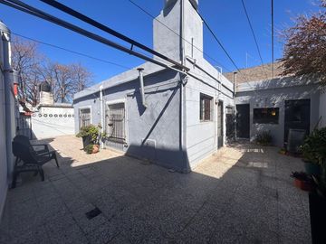 VENTA PH TIPO CASA 3 AMB LOMAS DE ZAMORA PATIO