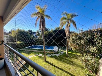 3 ambientes Punta Chica 2 Cocheras Pileta y balcon