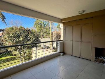 3 ambientes Punta Chica 2 Cocheras Pileta y balcon