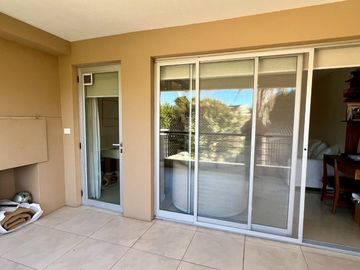 3 ambientes Punta Chica 2 Cocheras Pileta y balcon