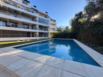 3 ambientes Punta Chica 2 Cocheras Pileta y balcon