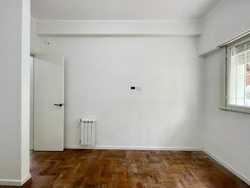 PH en VENTA, PB,  2 DORMITORIOS Y PATIO