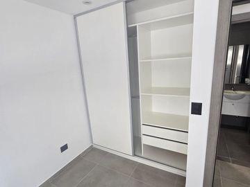 VENTA DEPTO 1 DORM CON BALCÓN EN B° ALBERDI