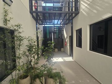 VENTA DEPTO 1 DORM CON BALCÓN EN B° ALBERDI