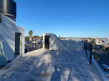 VENTA LOCAL más 2 deptos Centro América Córdoba