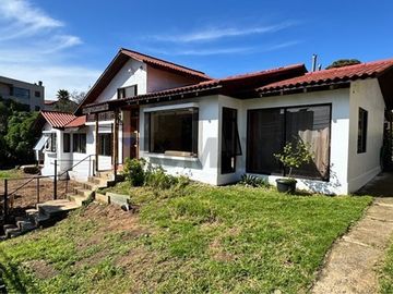 Hermosa Casa en Concón, ubicación inmejorable