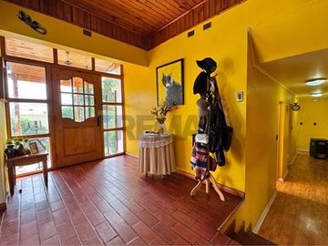 Hermosa Casa en Concón, ubicación inmejorable