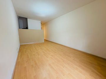 VENTA DUPLEX 3 AMB CON COCH Y JARDIN EN BOULOGNE