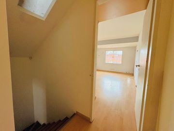VENTA DUPLEX 3 AMB CON COCH Y JARDIN EN BOULOGNE