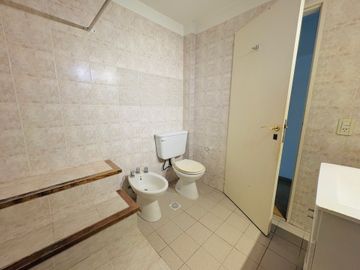 VENTA DUPLEX 3 AMB CON COCH Y JARDIN EN BOULOGNE