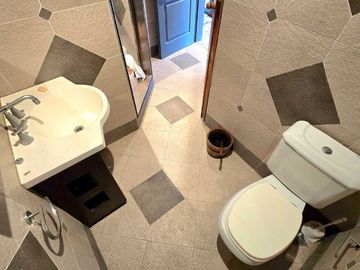 CHALET 5 AMB PISCINA  MAS PH 3 AMB  LOTE PROPIO