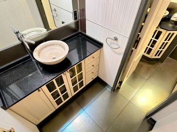 CASA CHALET 5 AMB. PISCINA SAUNA JACUZZI COCHERA