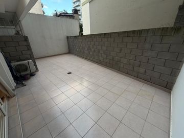 ALQUILER MONOAMBIENTE DIVISIBLE GRAN PATIO ALMAGRO