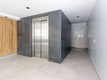 VENTA 2 AMB PATIO, AMENITIES,  ESTRENAR