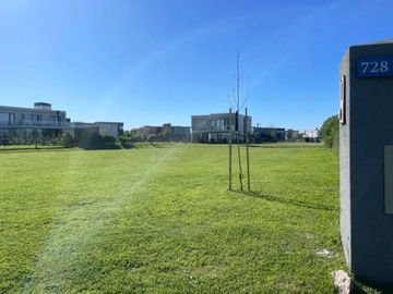 LOTE EN VENTA EN TERRALAGOS A LA LAGUNA